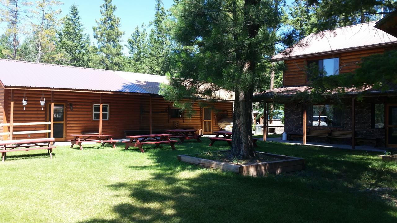 Lonesome Dove Ranch Bed & Breakfast Kalispell Exterior photo